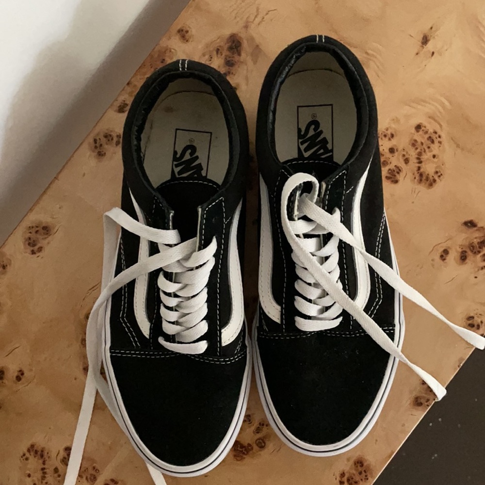 Vans Old Skool Black Suede 6.5 M / 8 W - Picture 4 of 4